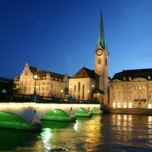 Zurich_in_night1